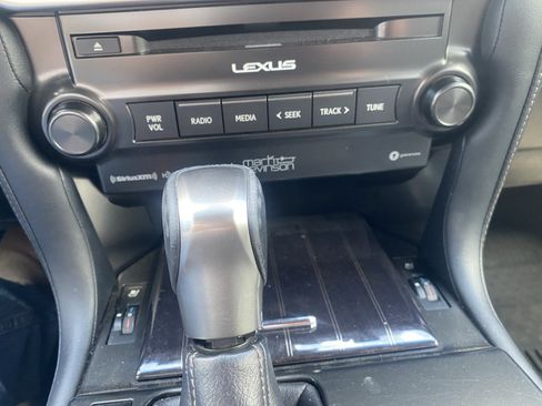 Used 2022 Lexus GX 460 Luxury w/ Sport Design Package AWD/4WD image 23