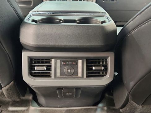 Used 2025 Ford F250 Lariat w/ Lariat Ultimate Package AWD/4WD image 61