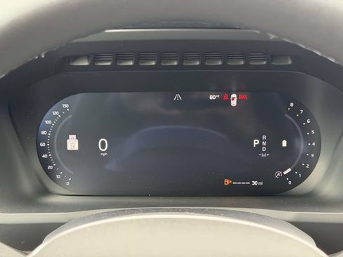 New 2026 Volvo XC90 B5 Plus w/ Protection Package Premier AWD/4WD image 10