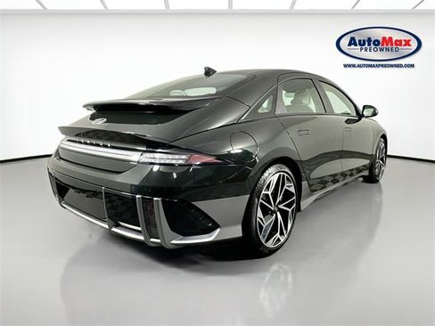 Used 2023 Hyundai Ioniq 6 SEL image 2