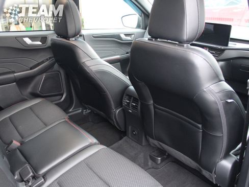 Used 2025 Ford Escape ST-Line w/ Tech Pack #1 image 24