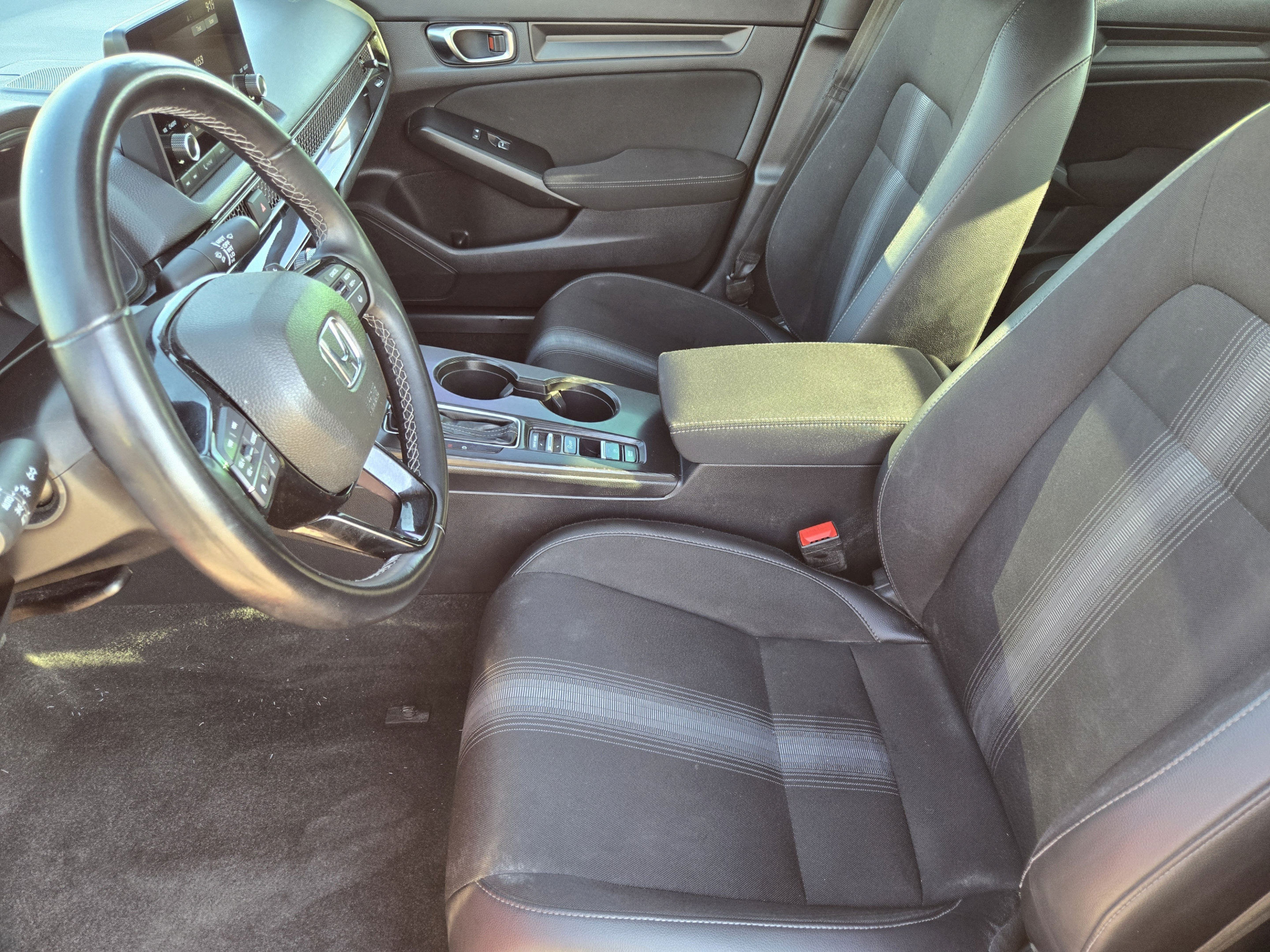 Used 2025 Honda Civic Sport image 13