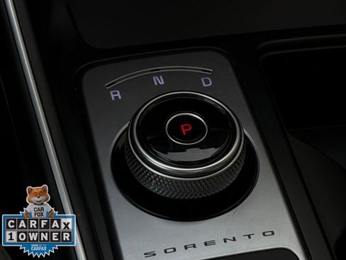 Used 2021 Kia Sorento EX FWD image 17