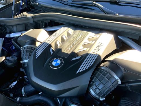 Used 2021 BMW X5 M50i w/ Executive Package image 64