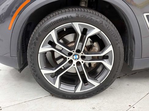 Used 2023 BMW X5 xDrive40i w/ Executive Package AWD/4WD image 19