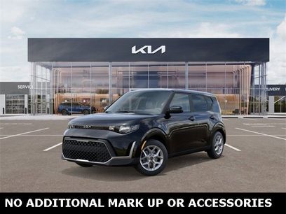 New 2025 Kia Soul LX