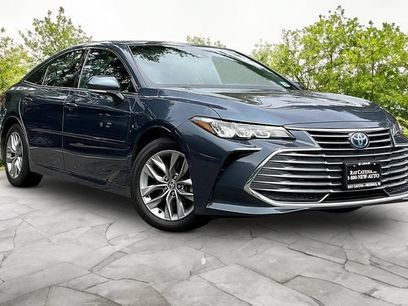 Used 2022 Toyota Avalon XLE
