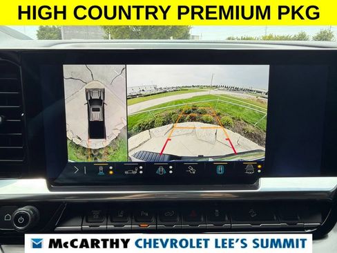 Used 2025 Chevrolet Silverado 2500 High Country w/ High Country Premium Package AWD/4WD image 12