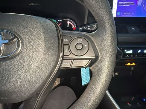 Used 2024 Toyota RAV4 LE image 17