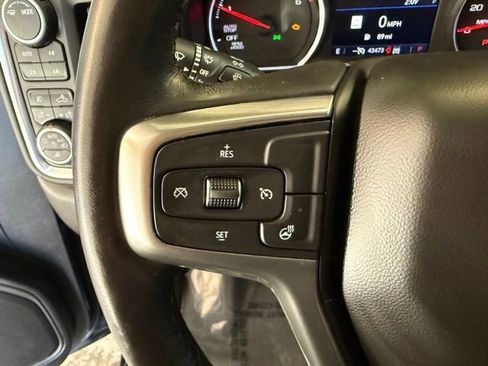 Used 2021 Chevrolet Silverado 1500 LTZ image 22