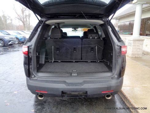 Used 2020 Chevrolet Traverse LS image 20