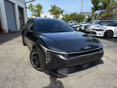 Certified 2025 Kia K4 EX