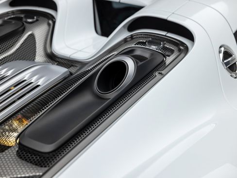 Used 2015 Porsche 918 Spyder AWD/4WD image 65