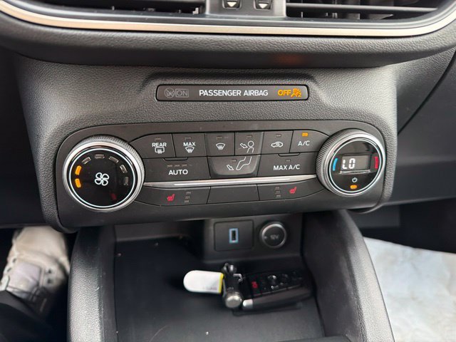 Used 2020 Ford Escape SE AWD/4WD image 19