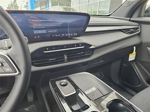 New 2025 Buick Enclave Sport Touring w/ Super Cruise Package image 28