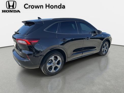 Used 2023 Ford Escape ST-Line w/ Equipment Group 301A image 5