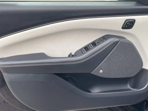Certified 2025 Ford Mustang Mach-E Premium RWD image 20