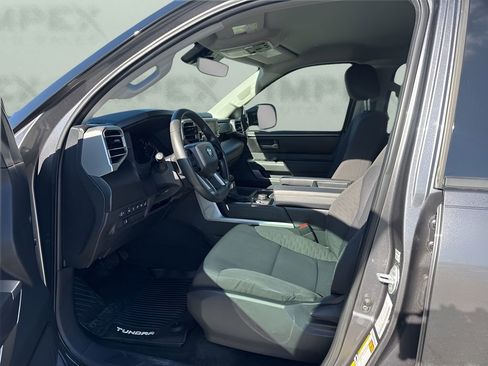 Used 2022 Toyota Tundra SR5 image 9