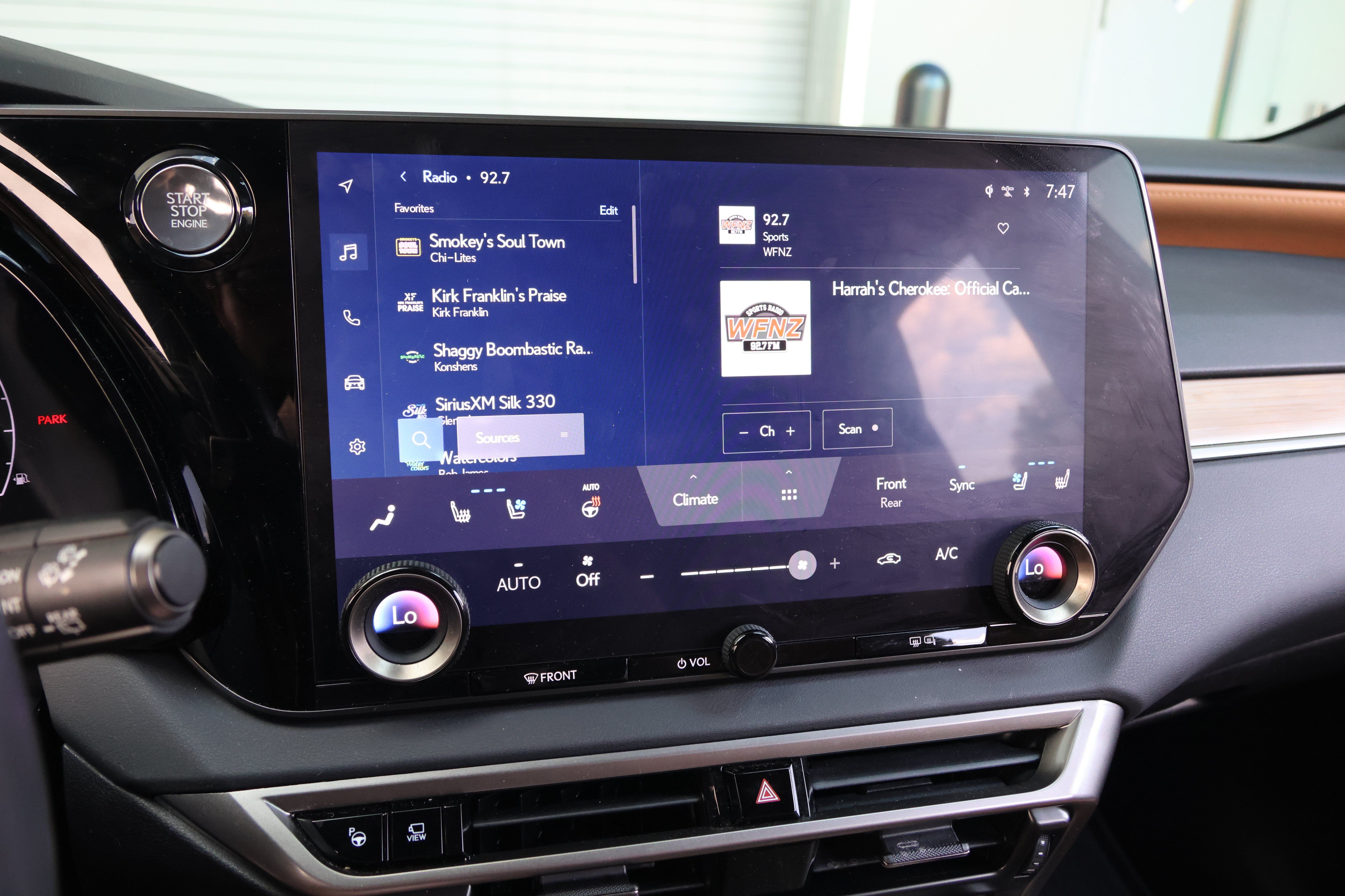 Used 2024 Lexus RX 350 Premium Plus w/ Convenience Package FWD image 23