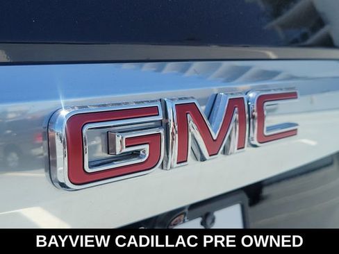 Used 2022 GMC Yukon XL Denali AWD/4WD image 12