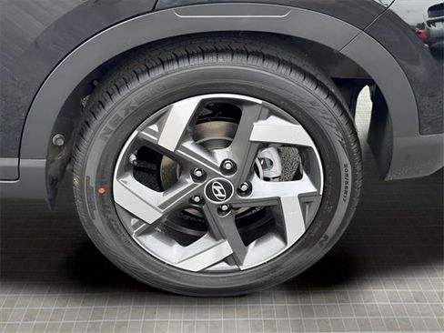 New 2026 Hyundai Venue SEL image 11