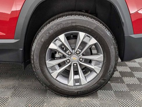 New 2026 Chevrolet Equinox LT image 13