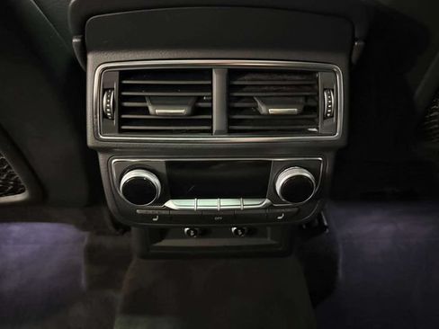 Used 2018 Audi Q7 3.0T Prestige w/ Prestige Package AWD/4WD image 25