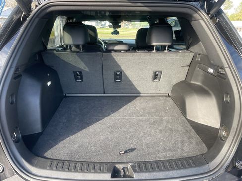 Certified 2025 Chevrolet Equinox LT w/ Convenience Package II image 15