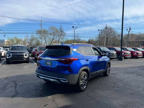 Used 2023 Kia Seltos S image 7