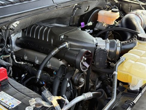Used 2019 Ford F150 XLT w/ Equipment Group 301A Mid RWD image 16