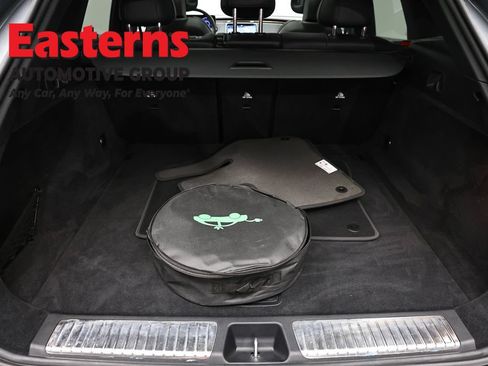 Used 2023 Mercedes-Benz EQE 350+ SUV w/ AMG Line Exterior Package image 9