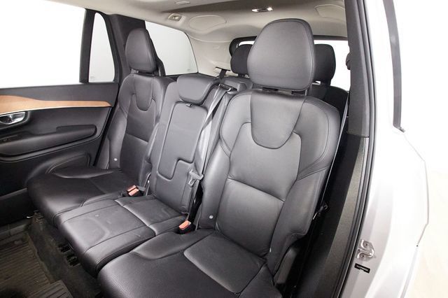 Used 2022 Volvo XC90 T6 Momentum w/ Advanced Package AWD/4WD image 21