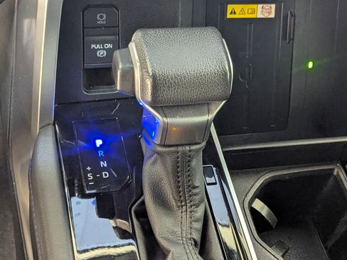 Used 2023 Toyota Sequoia Platinum image 16