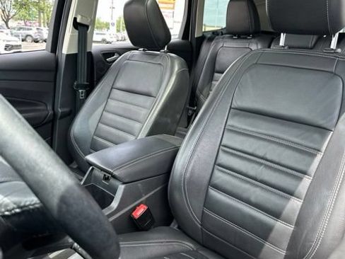 Used 2019 Ford Escape Titanium FWD image 19