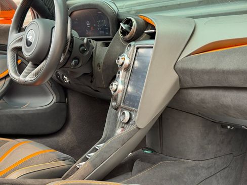 Used 2022 McLaren 720S Performance RWD image 56