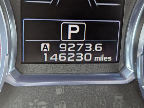 Used 2018 Subaru Forester 2.5i Touring w/ Popular Package #3B AWD/4WD image 18