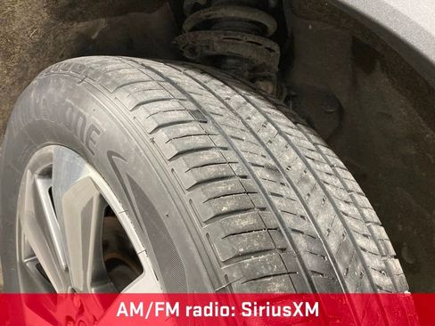 Used 2024 Ford Escape Platinum image 13