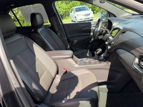 Used 2023 Chevrolet Equinox RS AWD/4WD image 39