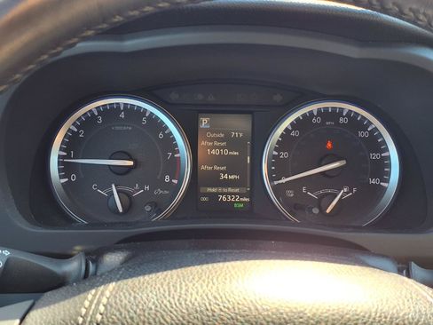 Certified 2018 Toyota Highlander XLE AWD/4WD image 17