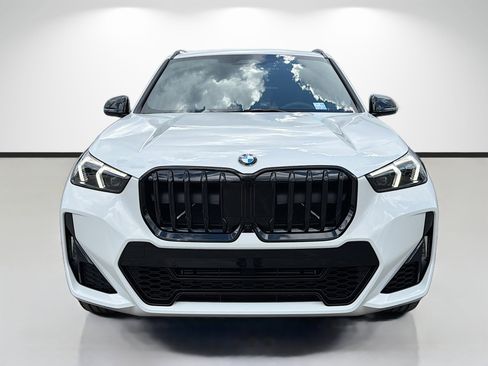 New 2026 BMW X1 xDrive28i w/ Technology Package AWD/4WD image 8