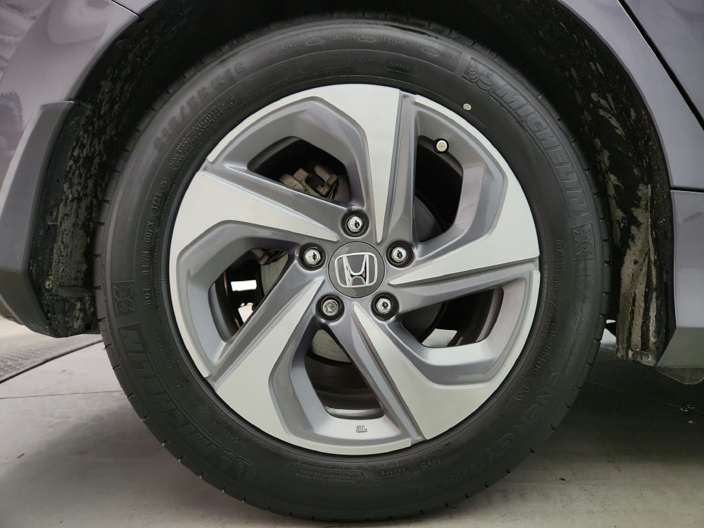 Used 2020 Honda Insight EX image 31
