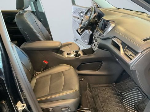 Used 2022 GMC Terrain AT4 w/ Infotainment Package II AWD/4WD image 15