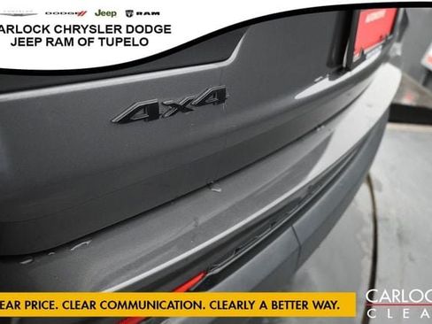 Used 2023 Jeep Grand Cherokee L Laredo AWD/4WD image 45