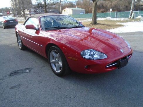 Used 1999 Jaguar XK8 Convertible image 3