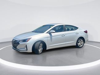 Used 2019 Hyundai Elantra SEL FWD video 1