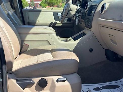 Used 2003 Ford Expedition Eddie Bauer AWD/4WD image 25