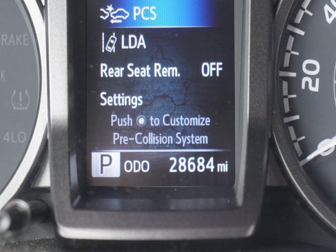 Used 2023 Toyota Tacoma 4x4 Double Cab image 24
