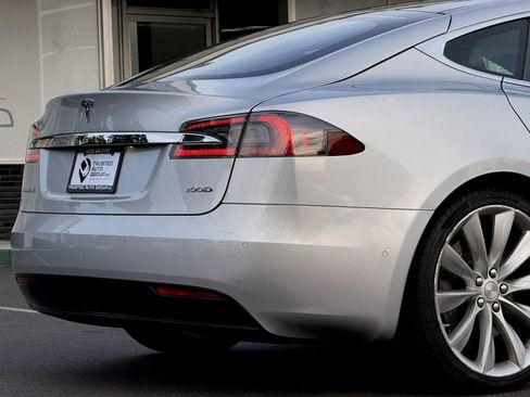 Used 2017 Tesla Model S 90D AWD/4WD image 8