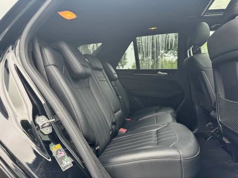 Used 2019 Mercedes-Benz GLE 400 4MATIC w/ Premium 2 Package image 23