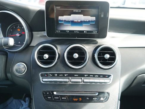 Used 2019 Mercedes-Benz GLC 300 image 12